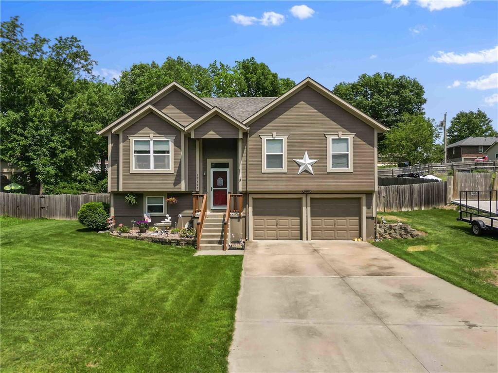 Listing Photo MLS #HMS2553295