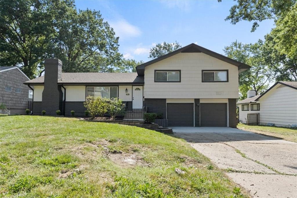 Listing Photo MLS #HMS2553304