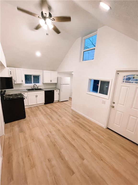 Listing Photo MLS #HMS2553313