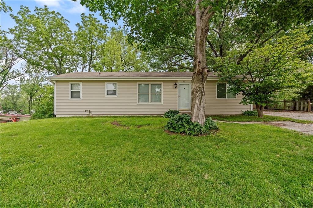 Listing Photo MLS #HMS2553338