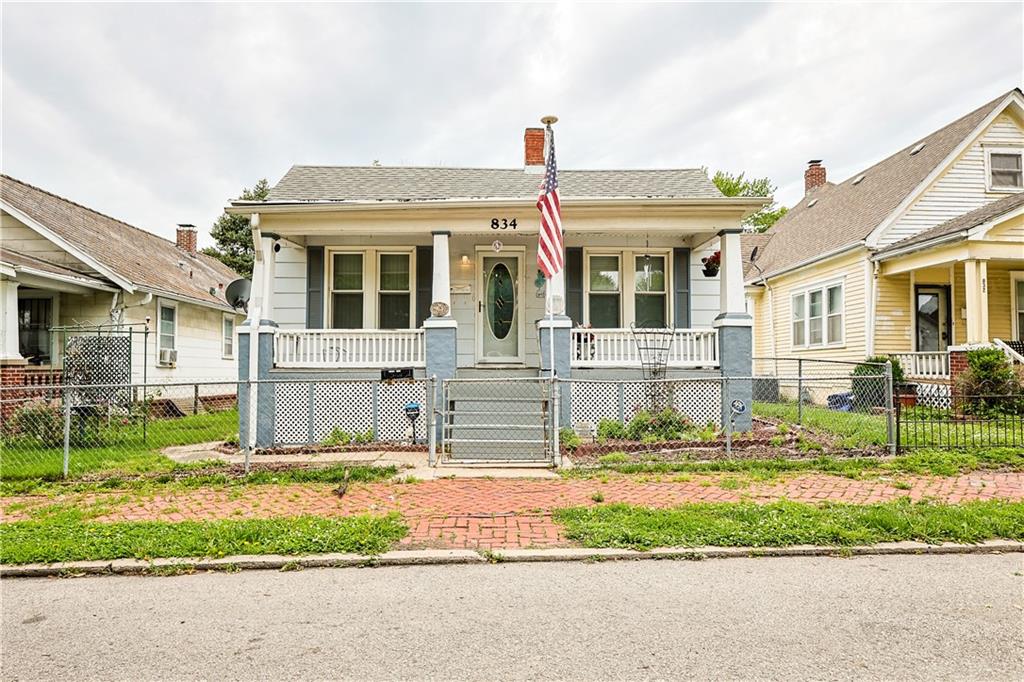 Listing Photo MLS #HMS2553371