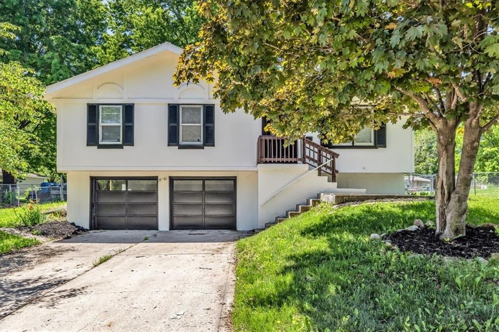 Listing Photo MLS #HMS2553399
