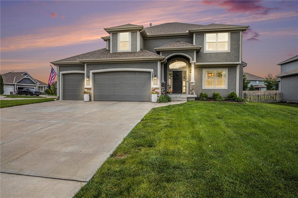 Listing Photo MLS #HMS2553421