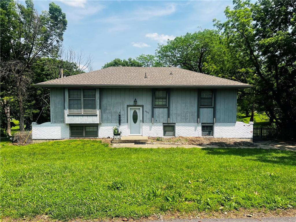 Listing Photo MLS #HMS2553434