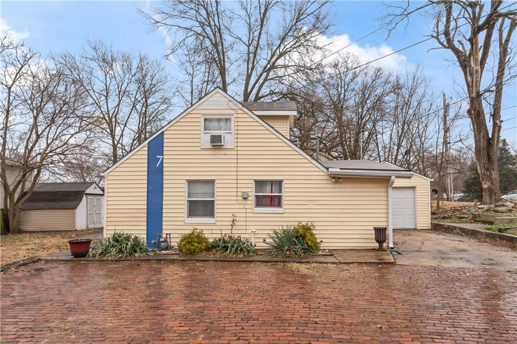 Listing Photo MLS #HMS2553468