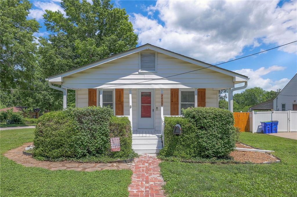 Listing Photo MLS #HMS2553519