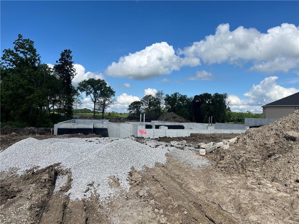Listing Photo MLS #HMS2553543