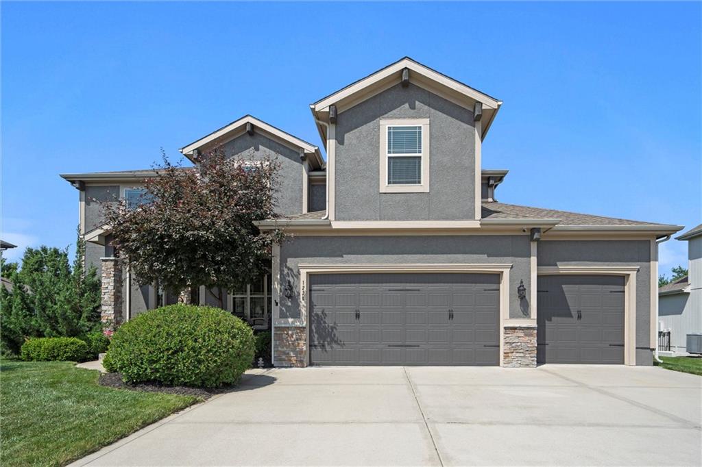 Listing Photo MLS #HMS2553544