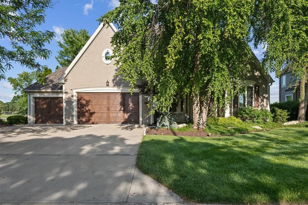 Listing Photo MLS #HMS2553557