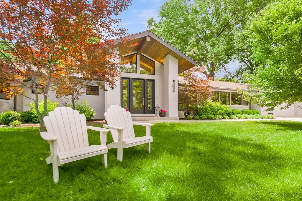 Listing Photo MLS #HMS2553642
