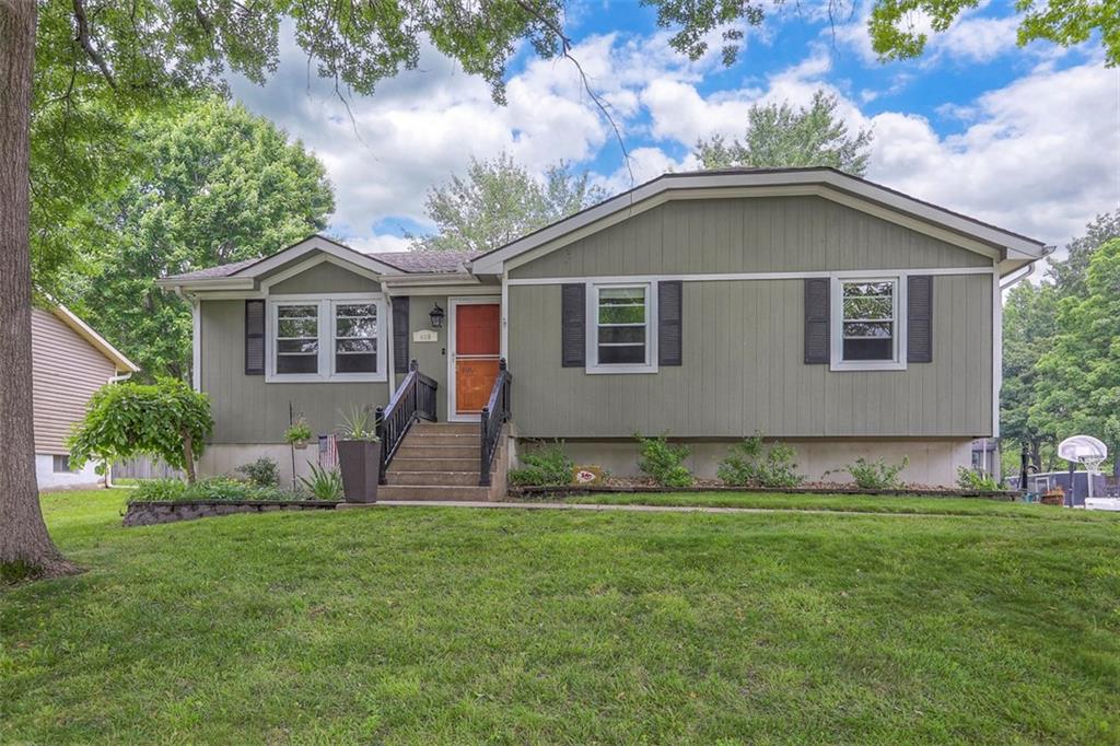 Listing Photo MLS #HMS2553657