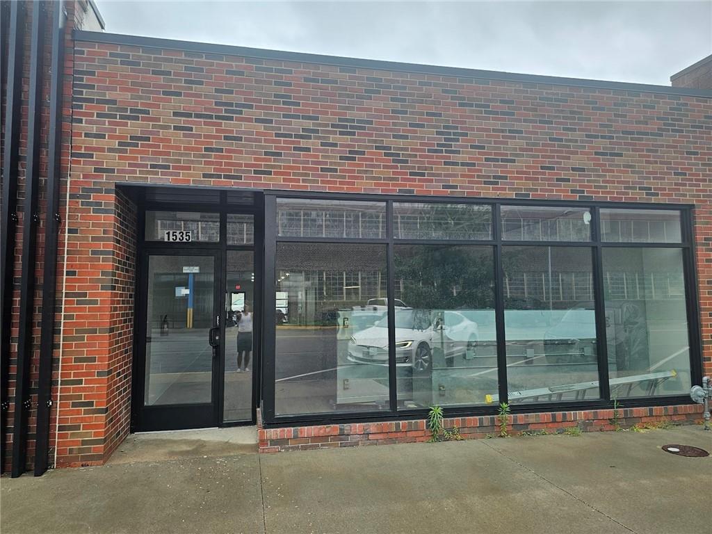 Listing Photo MLS #HMS2553700