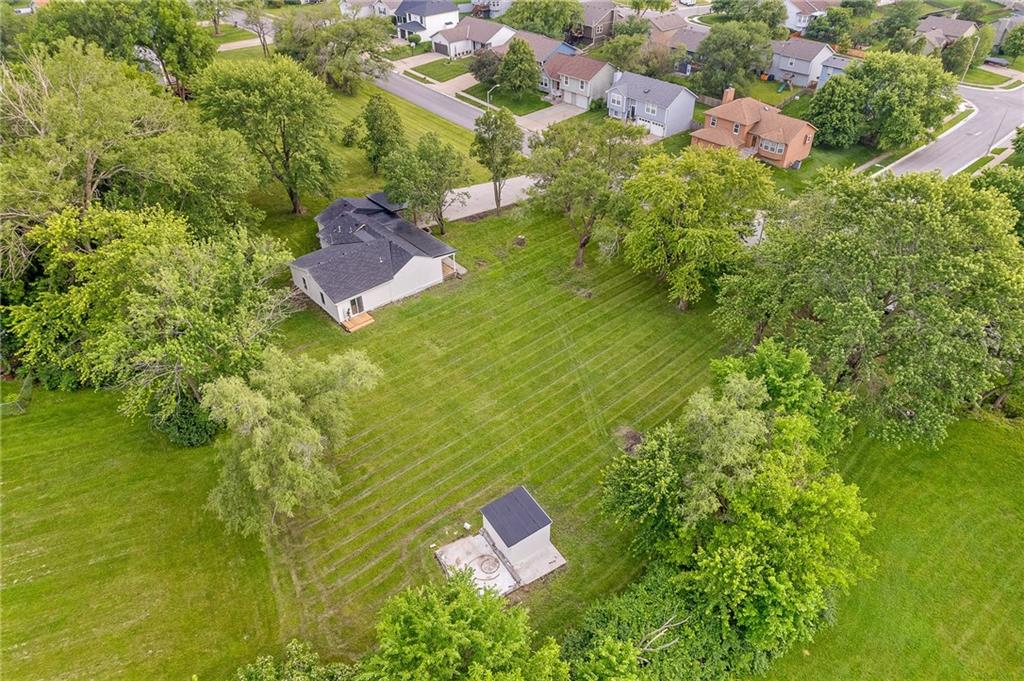 Listing Photo MLS #HMS2553702