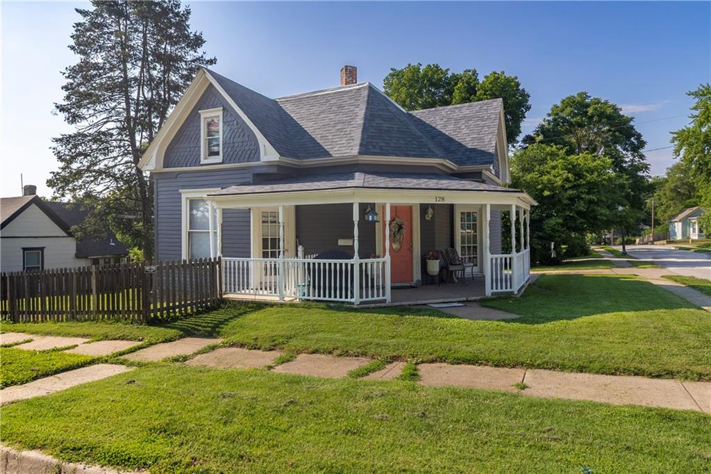 Listing Photo MLS #HMS2553703