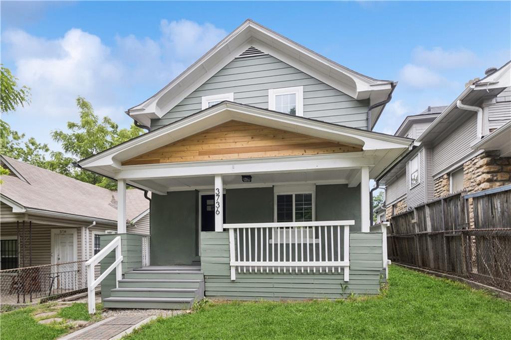 Listing Photo MLS #HMS2553706