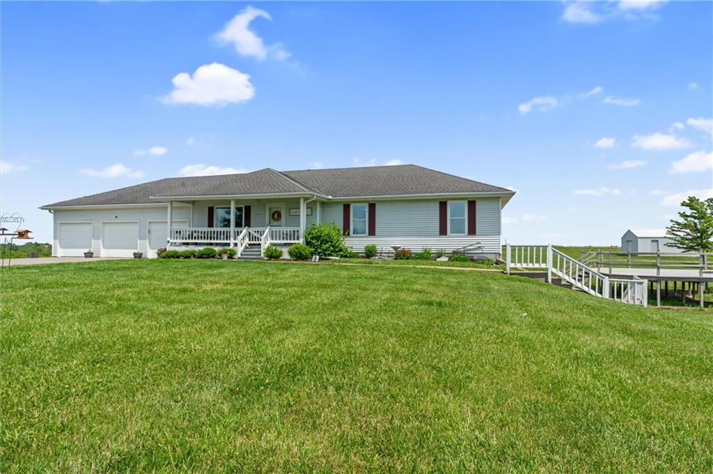 Listing Photo MLS #HMS2553727