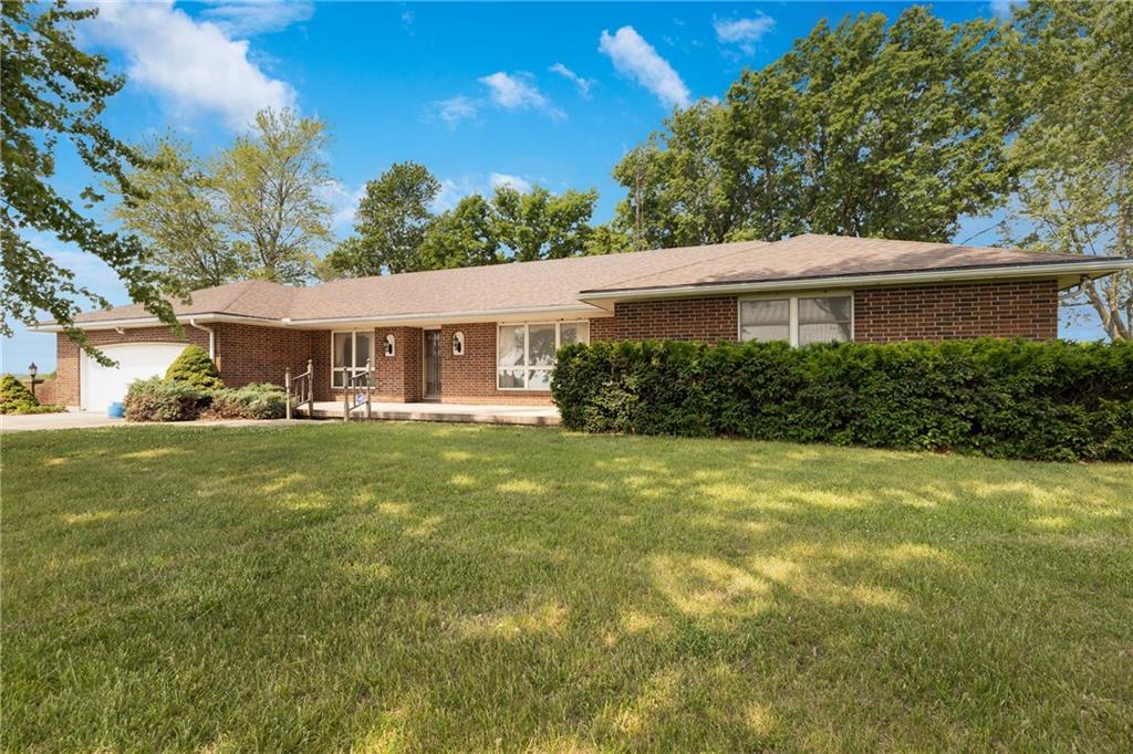 Listing Photo MLS #HMS2553740