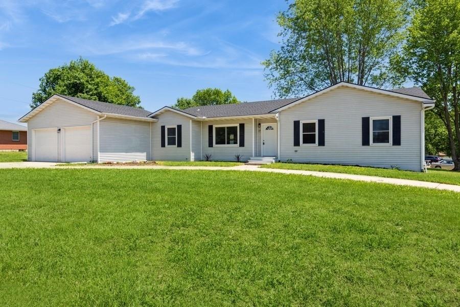 Listing Photo MLS #HMS2553749