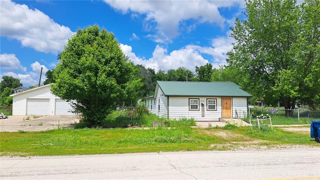 Listing Photo MLS #HMS2553834