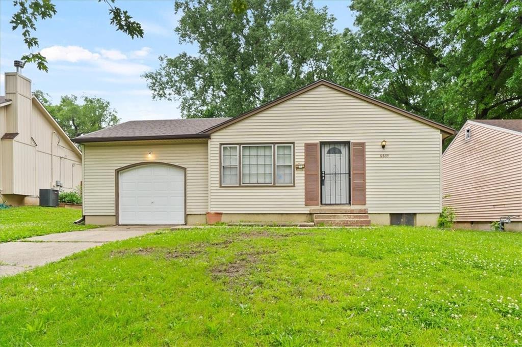 Listing Photo MLS #HMS2554994