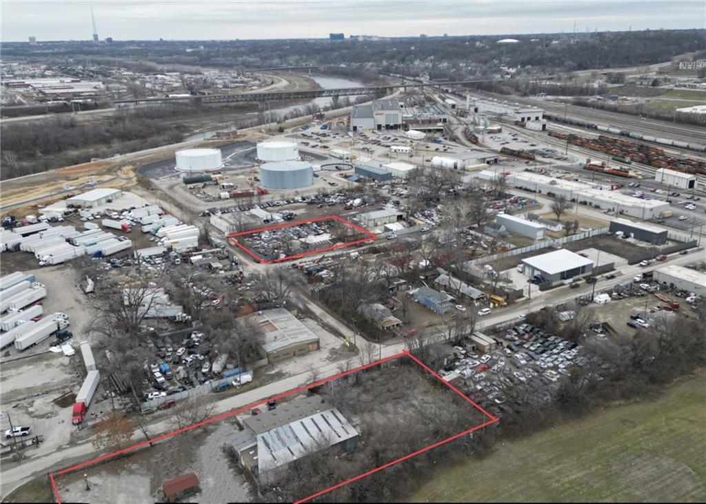 Listing Photo MLS #HMS2555106