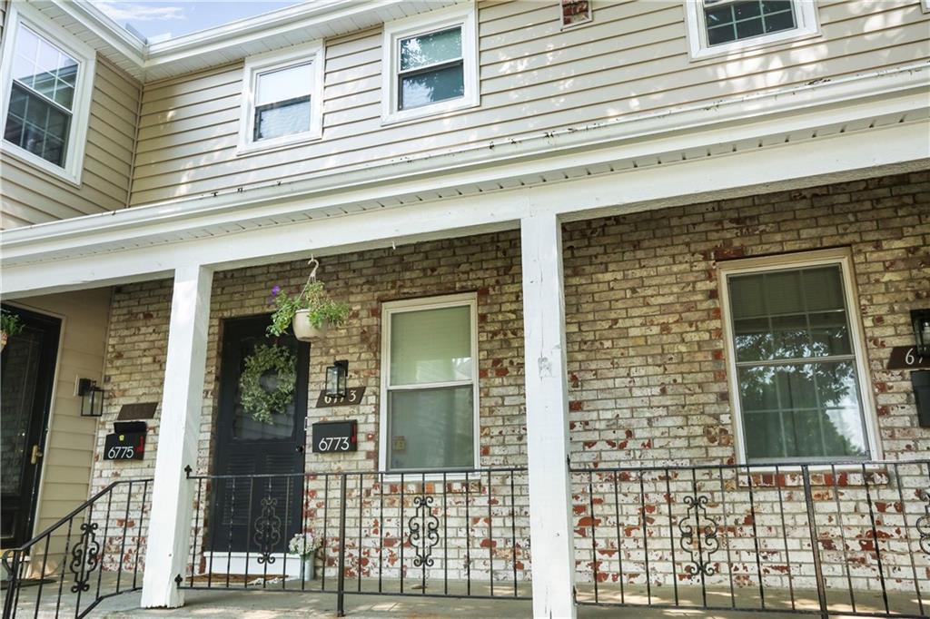 Listing Photo MLS #HMS2555146
