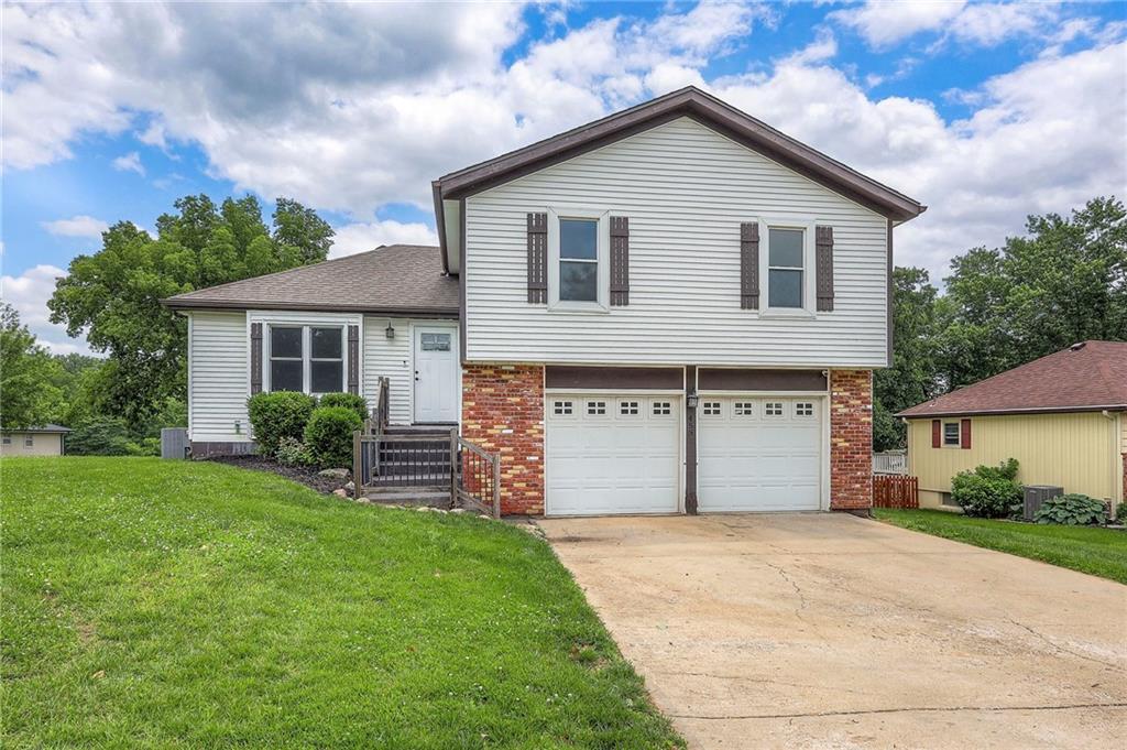 Listing Photo MLS #HMS2555201