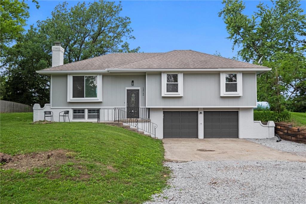 Listing Photo MLS #HMS2555232