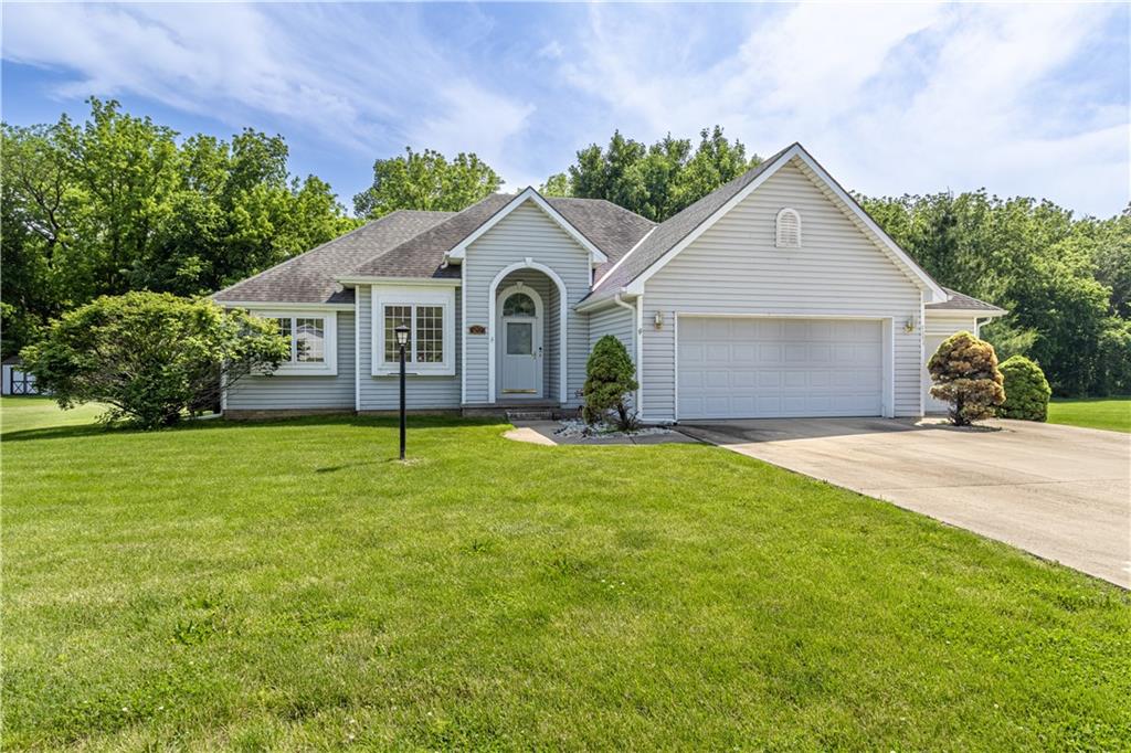 Listing Photo MLS #HMS2555249
