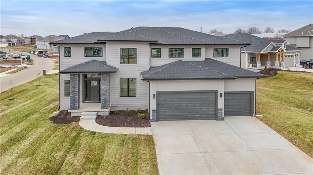 Listing Photo MLS #HMS2555356