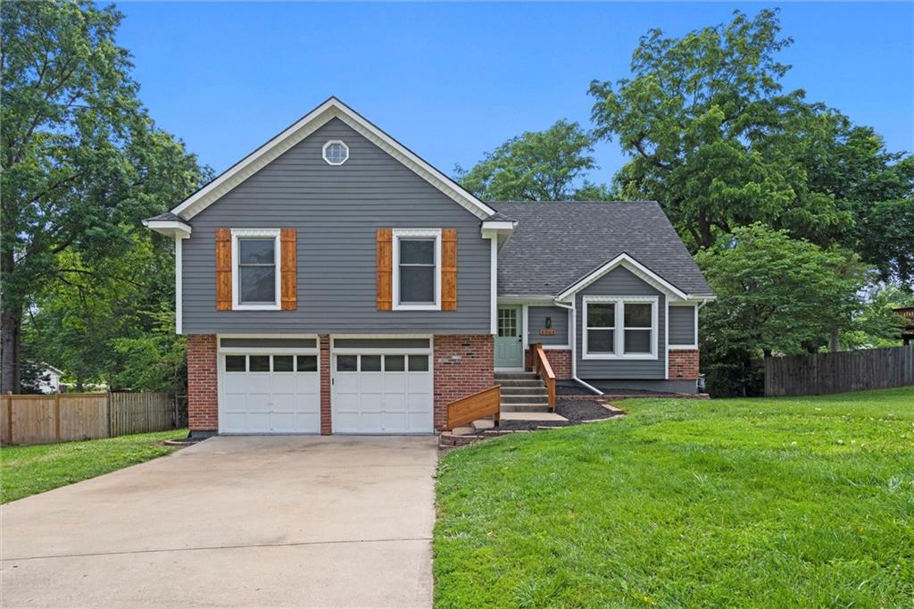 Listing Photo MLS #HMS2555390