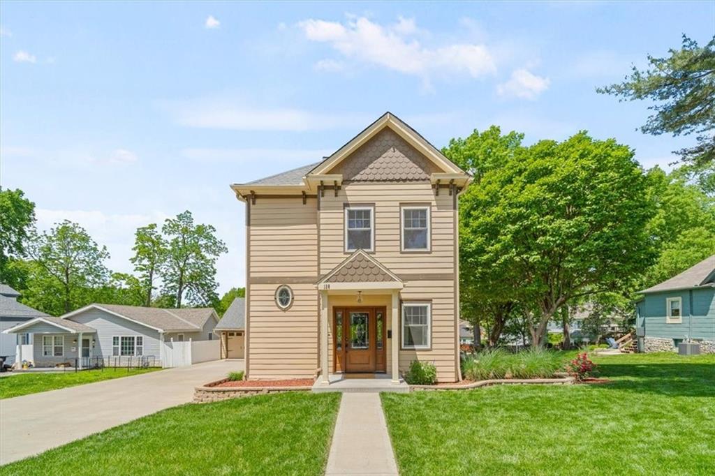 Listing Photo MLS #HMS2555417