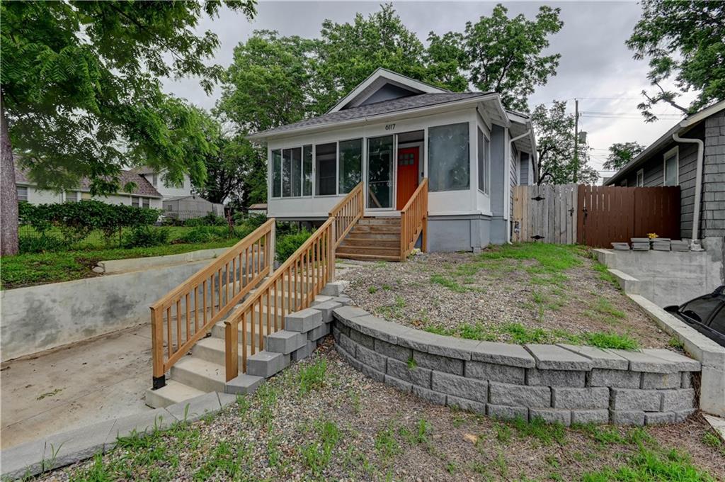 Listing Photo MLS #HMS2555453