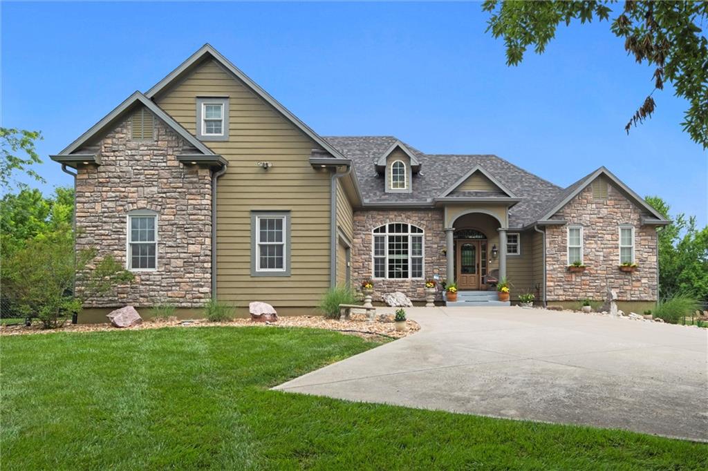 Listing Photo MLS #HMS2555469