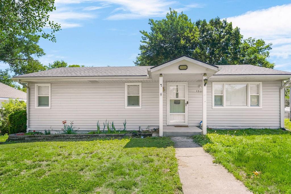 Listing Photo MLS #HMS2555495