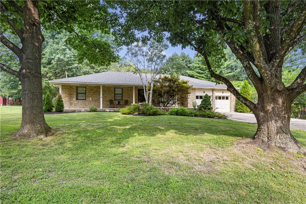 Listing Photo MLS #HMS2555501