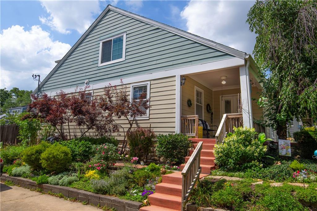 Listing Photo MLS #HMS2555509