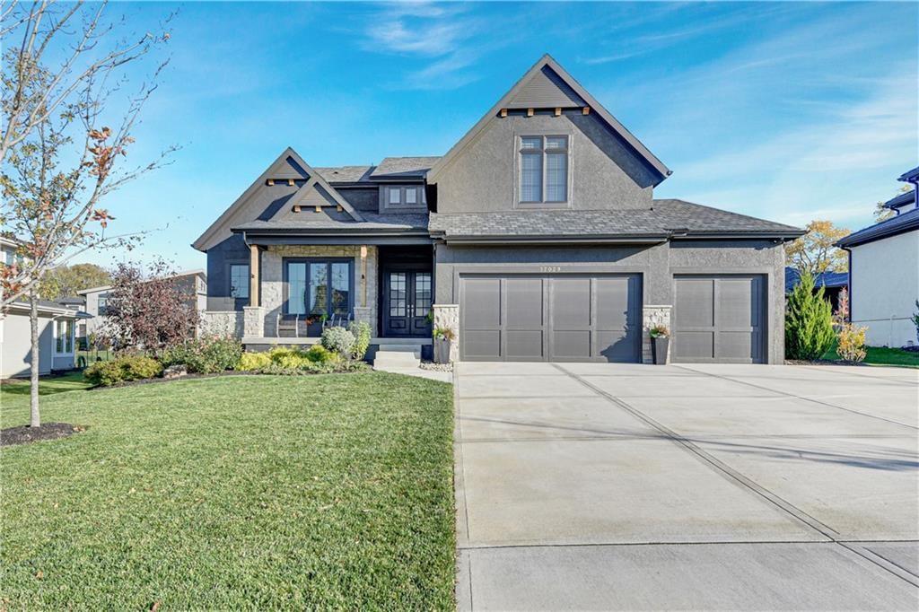 Listing Photo MLS #HMS2555625