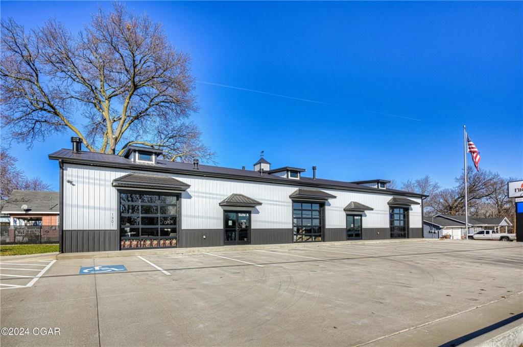 Listing Photo MLS #HMS2555626