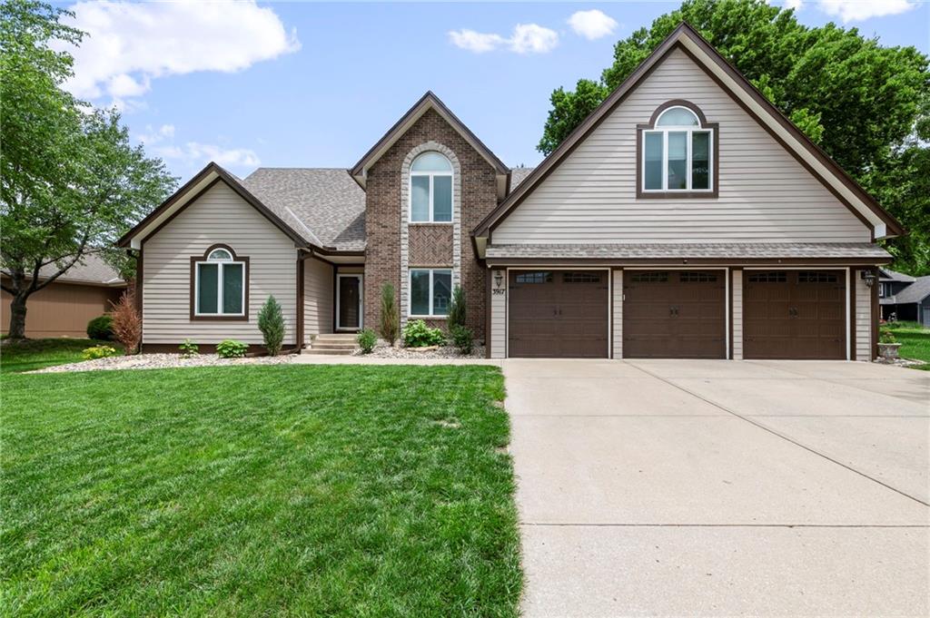 Listing Photo MLS #HMS2555644