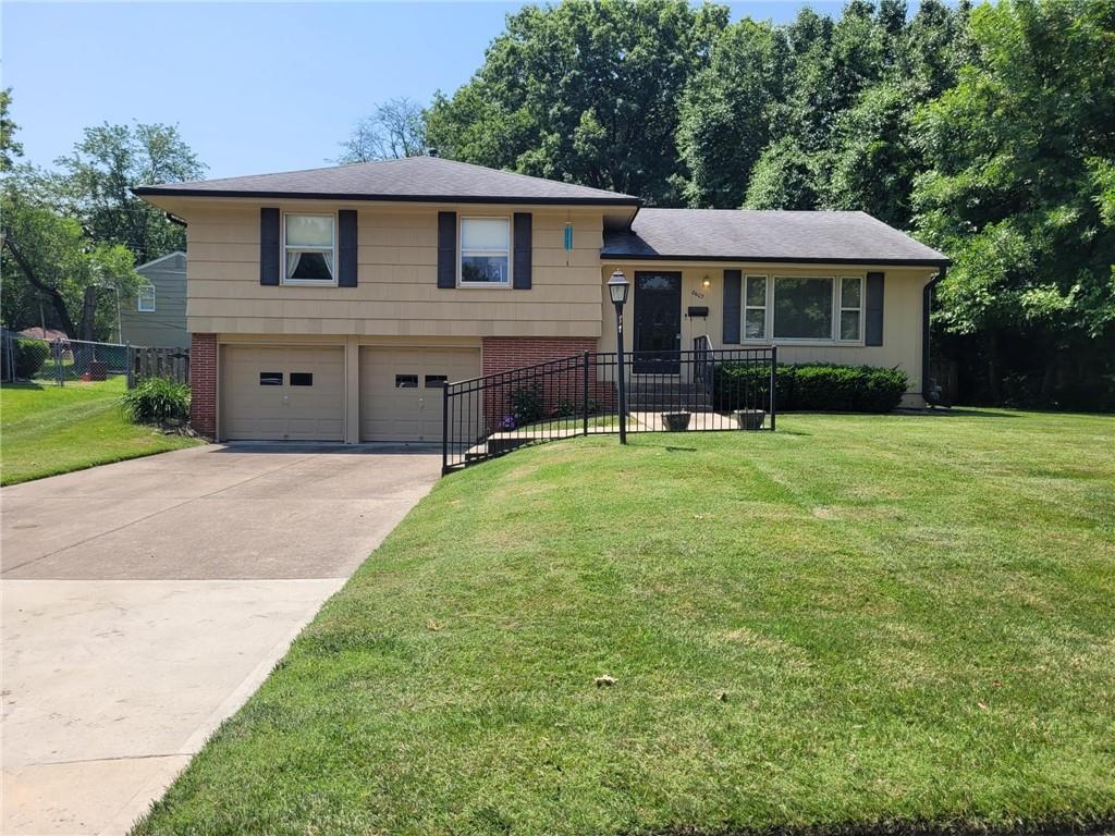 Listing Photo MLS #HMS2555718
