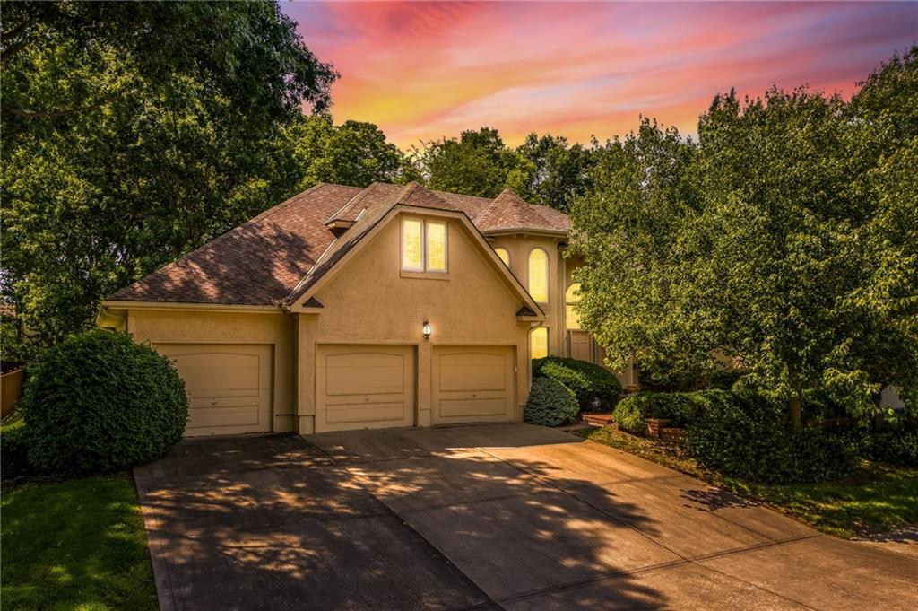 Listing Photo MLS #HMS2555760