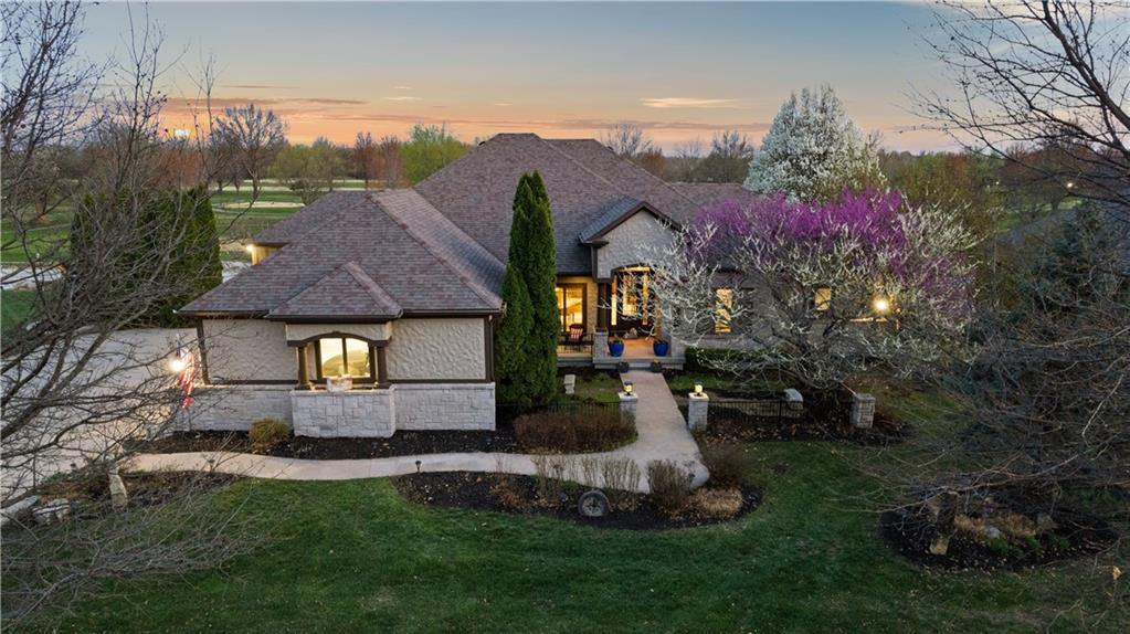 Listing Photo MLS #HMS2555761
