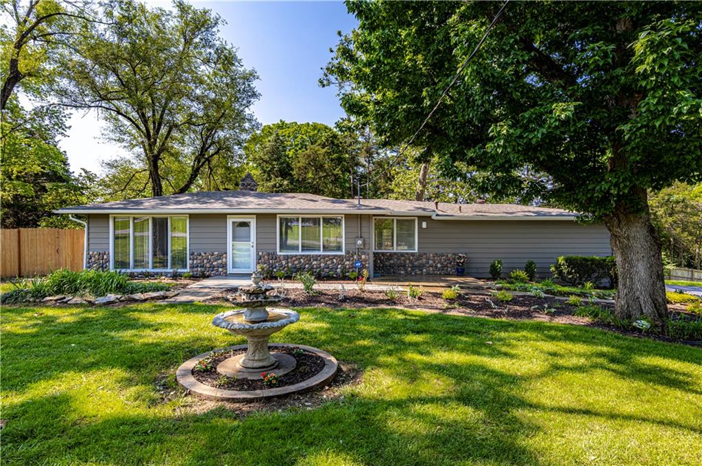 Listing Photo MLS #HMS2555787