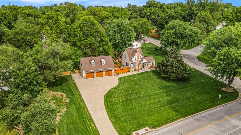 Listing Photo MLS #HMS2555854