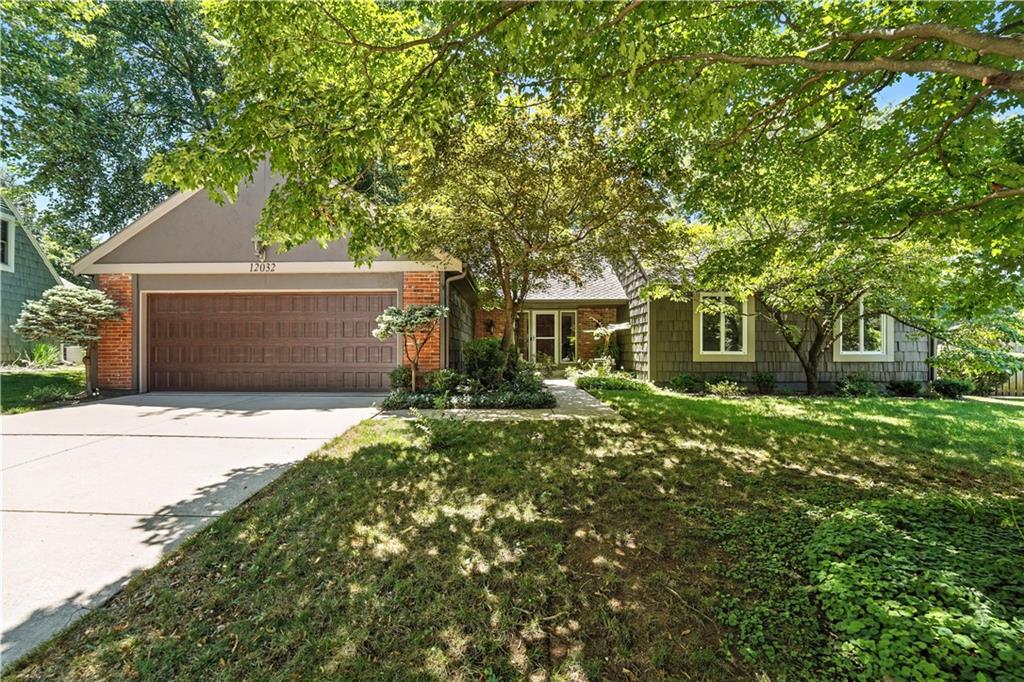 Listing Photo MLS #HMS2555863