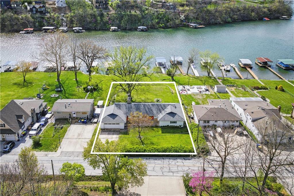 Listing Photo MLS #HMS2555957
