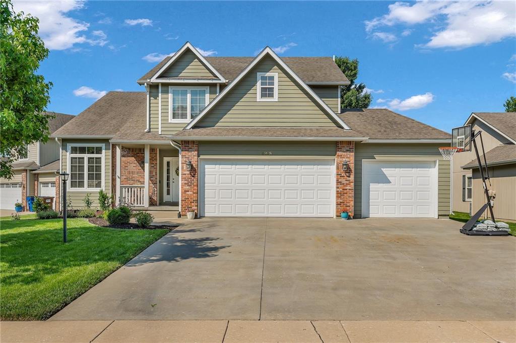 Listing Photo MLS #HMS2555983