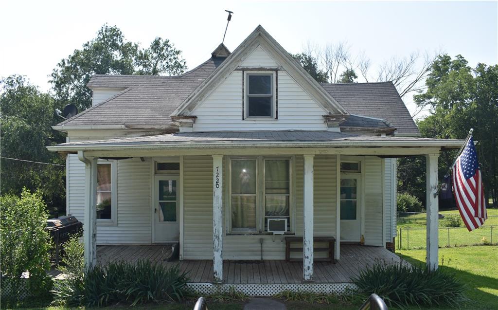 Listing Photo MLS #HMS2556009