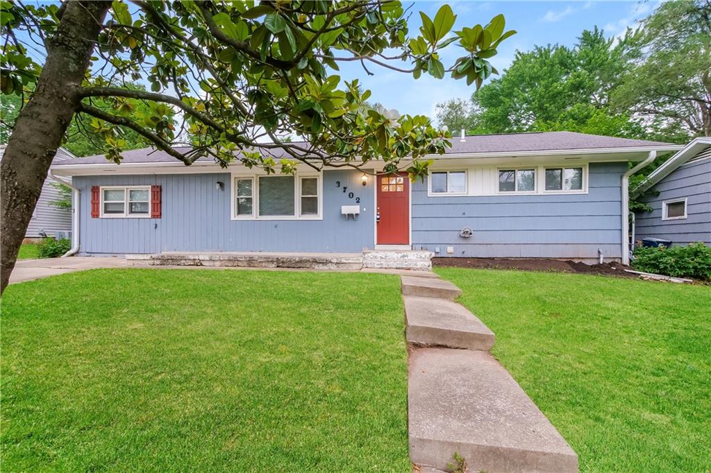 Listing Photo MLS #HMS2556067